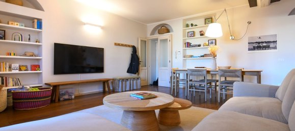 3 bedrooms Apartment in Milan, Italy No. 362647 2