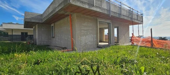 4 rooms Villa in San Paolo d'Argon, Italy No. 29007 44