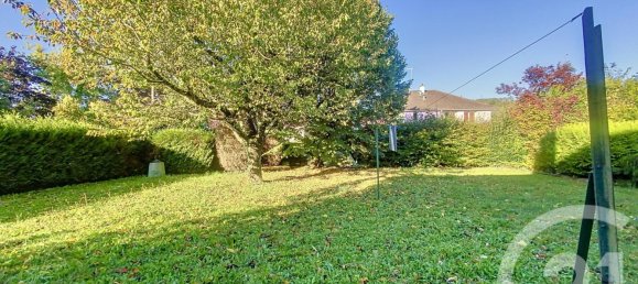 6 bedrooms House in Gannat, France No. 196074 14