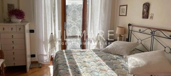 Villa de 5 habitaciónes en Montignoso, Italy No. 36009 11