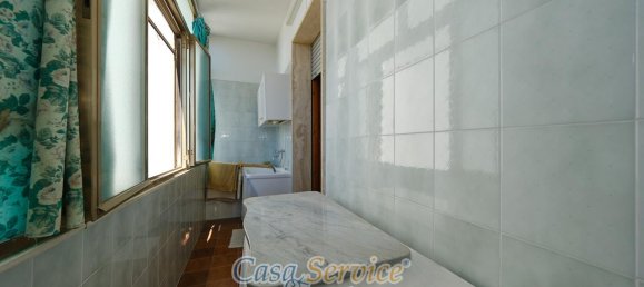 Дом с 5 комнатами в Parabita, Италия № 231213 38