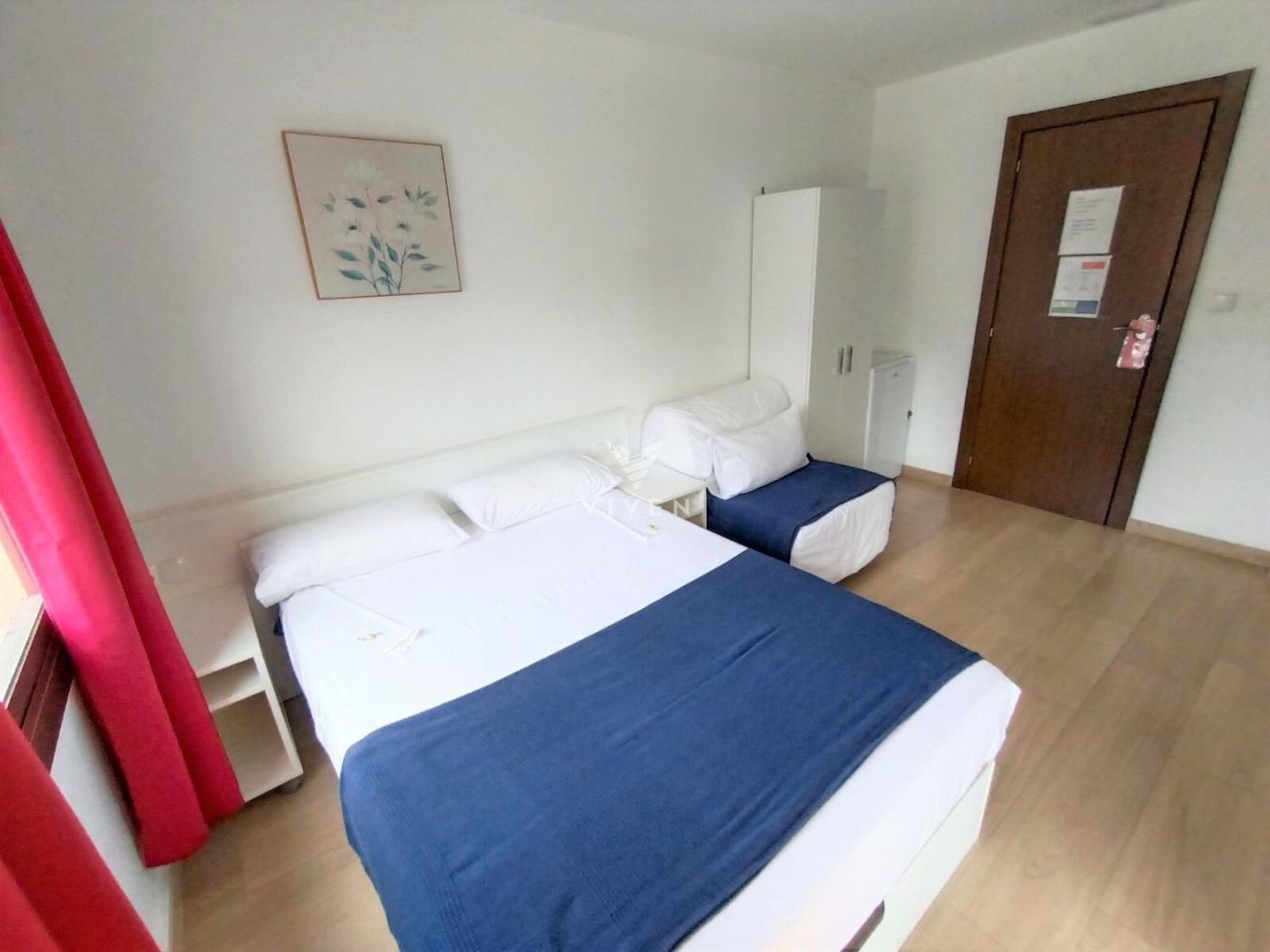 Gebäude in Cubelles, Spain 244m², Nr. 109221