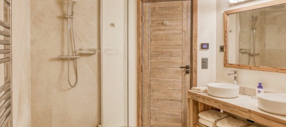 4 bedrooms Apartment in Saint-Gervais-les-Bains, France No. 492 4