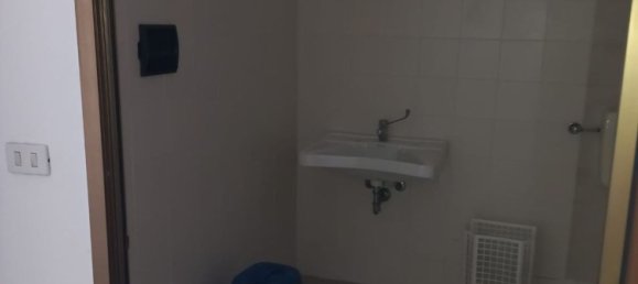 Коммерческая недвижимость 65м² в Латина, Италия № 334305 5