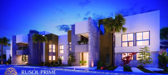 4 bedrooms Apartment in Marbella, Spain No. 1400 14