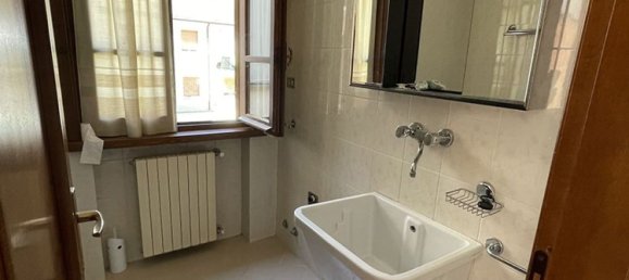 3 rooms Duplex in Casalmaggiore, Italy No. 333743 6