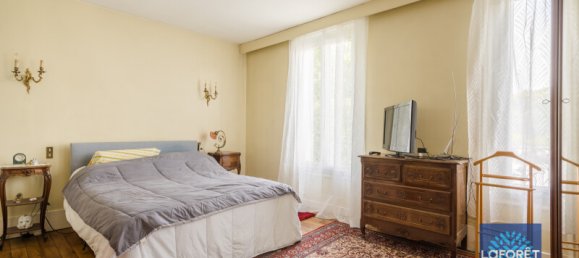 3 bedrooms House in Les Pavillons-sous-Bois, France No. 142997 6