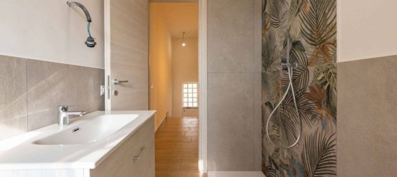 2 bedrooms Villa in Lariano, Italy No. 292428 11