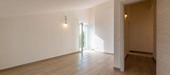 2 bedrooms Villa in Lariano, Italy No. 292428 13