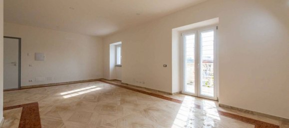 2 bedrooms Villa in Lariano, Italy No. 292428 5