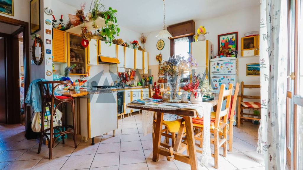 3 rooms Apartment in Forlì, Italy No. 113295