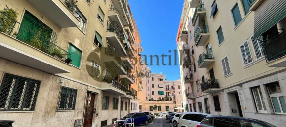 Apartamento de 2 dormitorios en Rome, Italy No. 350228 4