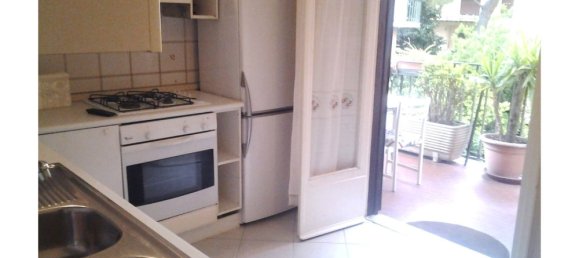 3 bedrooms Apartment in Rome, Italy No. 335192 10
