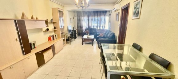 3 bedrooms Apartment in Alicante, Spain No. 190030 2