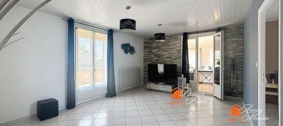 5 Schlafzimmer Haus in Isere, France, Nr. 339329 5