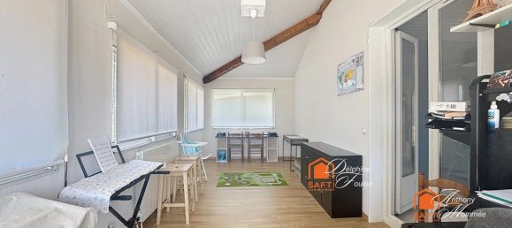 5 Schlafzimmer Haus in Isere, France, Nr. 339329 9