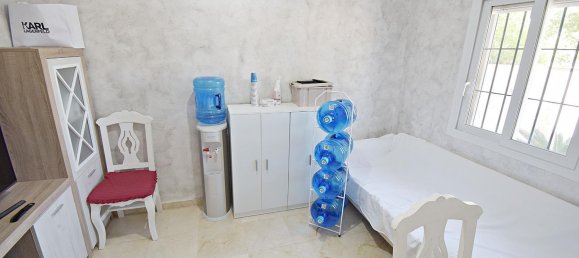 4 bedrooms House in Jerez de la Frontera, Spain No. 143834 16