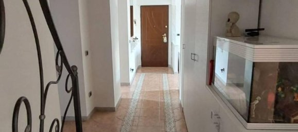 4 rooms Apartment in Carrara, Italy No. 109094 12