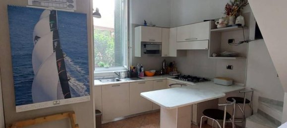 4 rooms Apartment in Carrara, Italy No. 109094 4