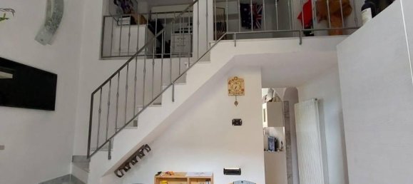 4 rooms Apartment in Carrara, Italy No. 109094 13