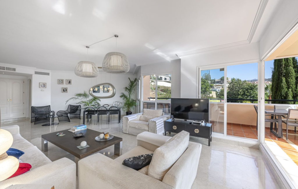 Квартира с 3 спальнями в Марбелья, Испания № 167045