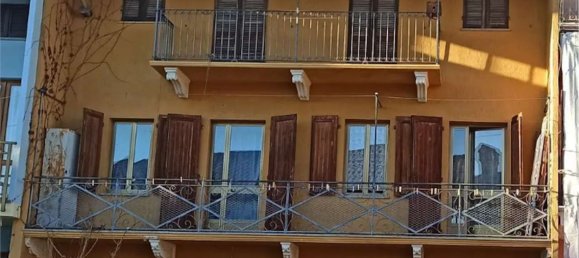 7-Zimmer Haus in Strambino, Italy, Nr. 212288 2