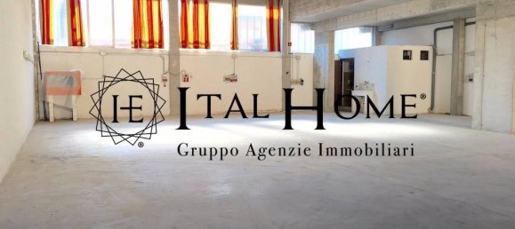 مستودع في Valmadrera, Italy 1370متر مربع رقم 5489 9