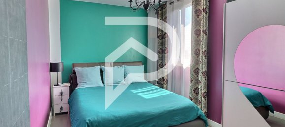 3 chambres Appartement à Pontoise, France No. 162747 5