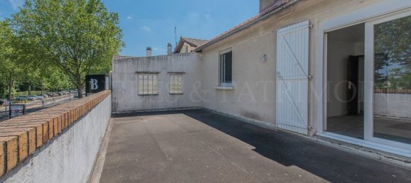 Gewerbliche Immobilie in Bonneuil-sur-Marne, France 215m², Nr. 327144 16