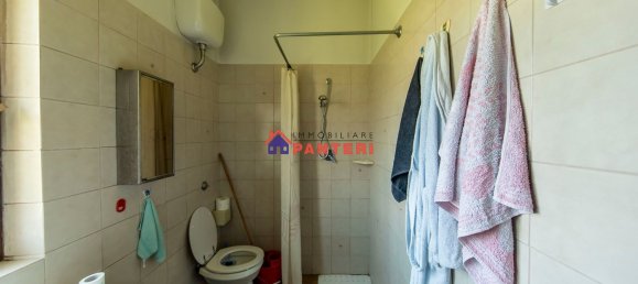 Casa de 6 habitaciónes en Pescia, Italy No. 65938 29