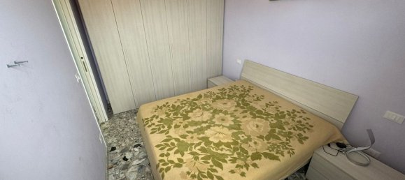 3 rooms Apartment in Pomezia, Italy No. 19206 11