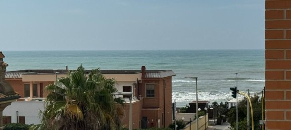 3 rooms Apartment in Pomezia, Italy No. 19206 9