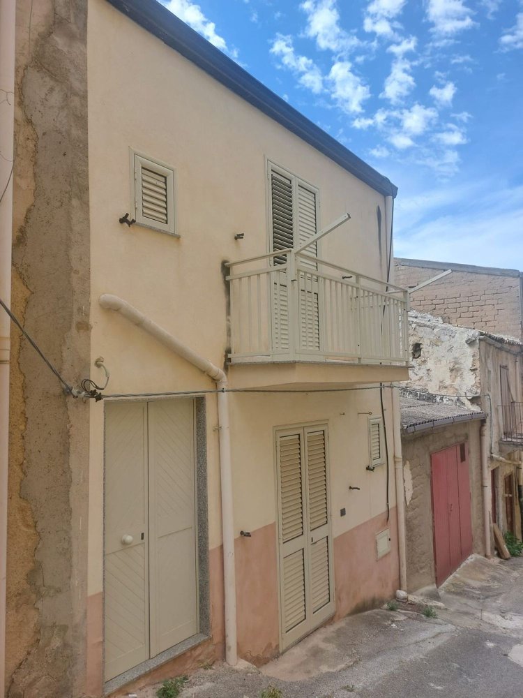 2 rooms House in Cattolica Eraclea, Italy No. 274303