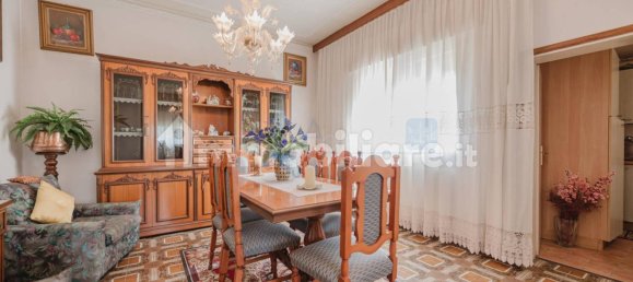 3 bedrooms Villa in Mira, Italy No. 277185 9