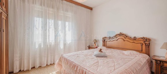 3 bedrooms Villa in Mira, Italy No. 277185 15
