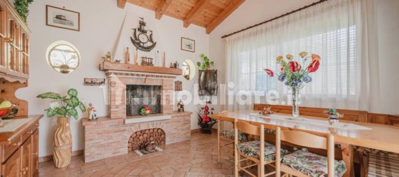 3 bedrooms Villa in Mira, Italy No. 277185 7