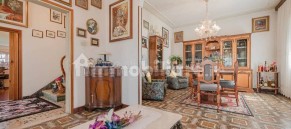 3 bedrooms Villa in Mira, Italy No. 277185 10