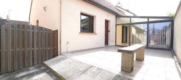 3 bedrooms House in Le Mans, France No. 315128 4