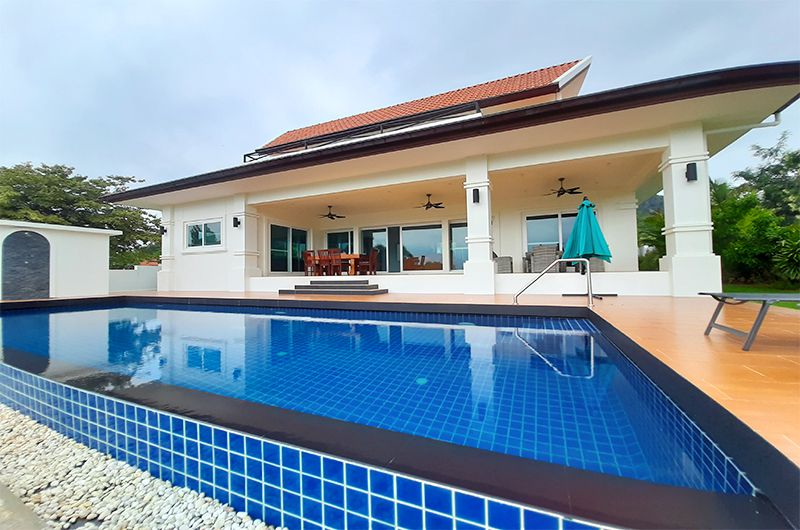 4 Schlafzimmer Villa in Hua Hin, Thailand, Nr. 69706