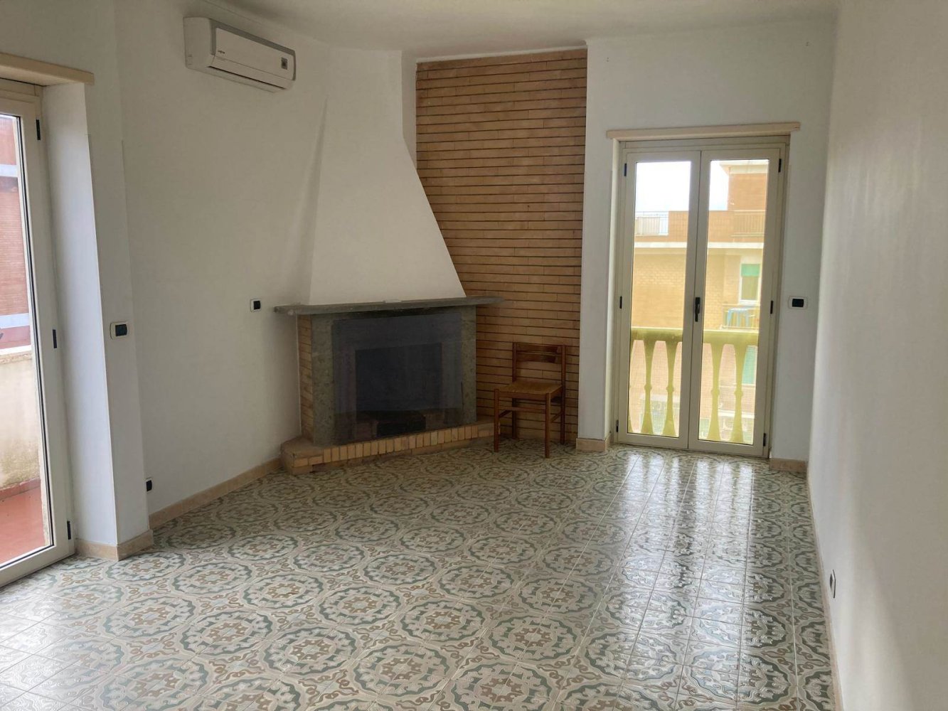 1 bedroom Apartment in Pomezia, Italy No. 363301