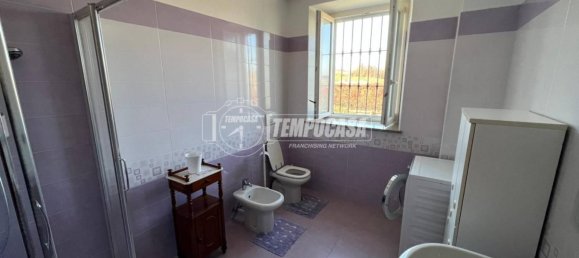 5 غرف نوم منزل في Montegrosso d'Asti, Italy رقم 103659 9