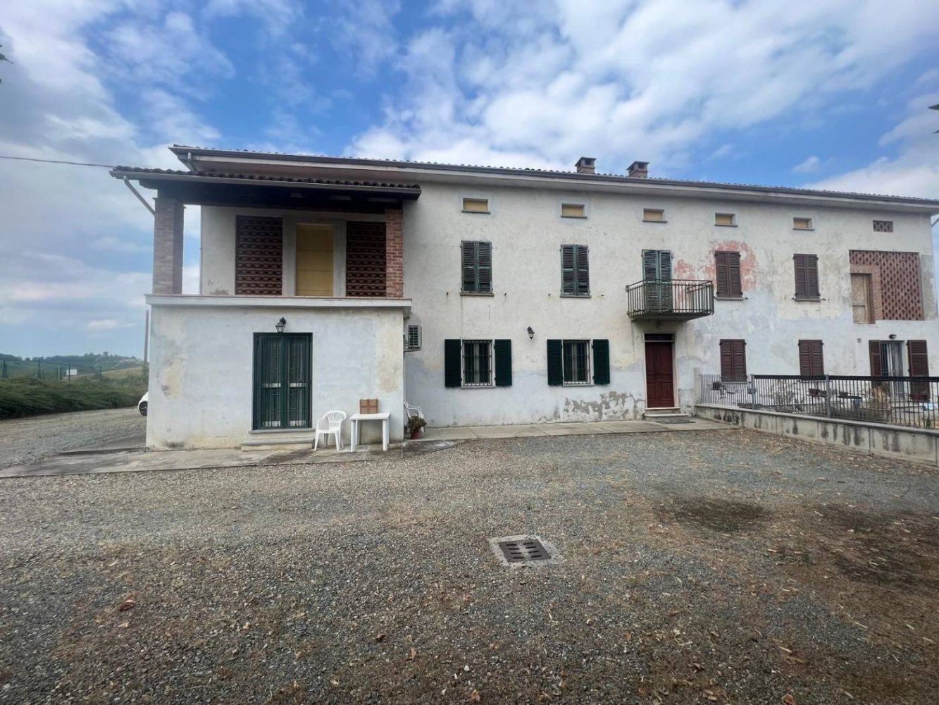 5 غرف نوم منزل في Montegrosso d'Asti, Italy رقم 103659