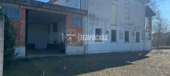 5 غرف نوم منزل في Montegrosso d'Asti, Italy رقم 103659 20