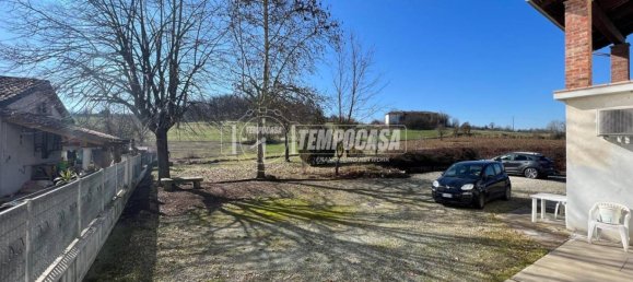 5 غرف نوم منزل في Montegrosso d'Asti, Italy رقم 103659 23