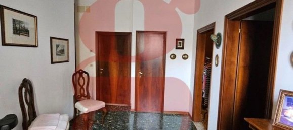 7 rooms Apartment in Venice, Italy No. 61416 3