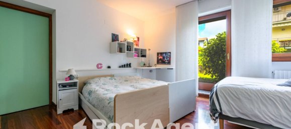 Villa de 6 dormitorios en Mozzo, Italy No. 317694 8