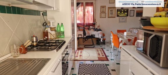 Квартира с 4 комнатами в Неттуно, Италия № 233839 2