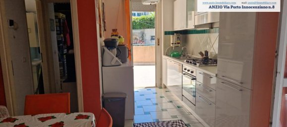 Квартира с 4 комнатами в Неттуно, Италия № 233839 9