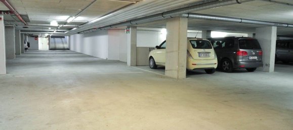 Garage in Wien, Austria, Nr. 204561 2