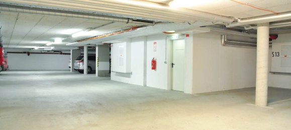 Garage in Wien, Austria, Nr. 204561 7